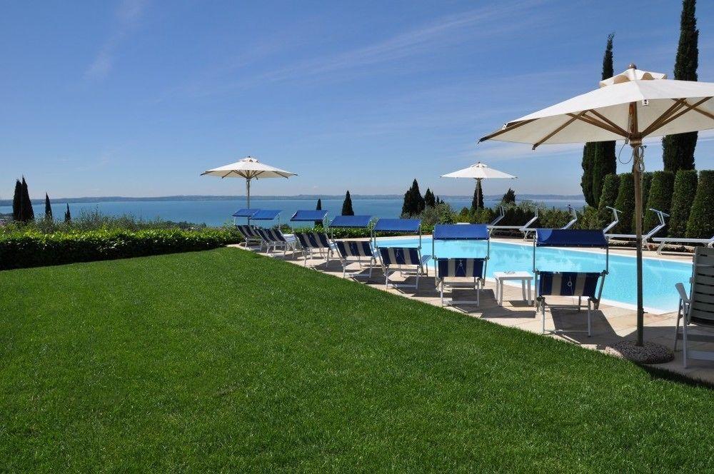 Hôtel Valbella à Bardolino Extérieur photo
