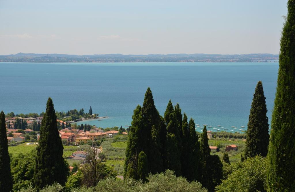 Hôtel Valbella à Bardolino Extérieur photo
